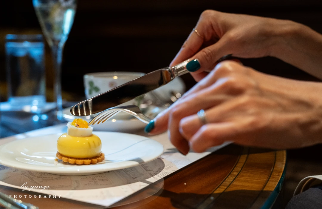 「ザ・ロビーラウンジ」リッツカールトン大阪 アフタヌーンティー