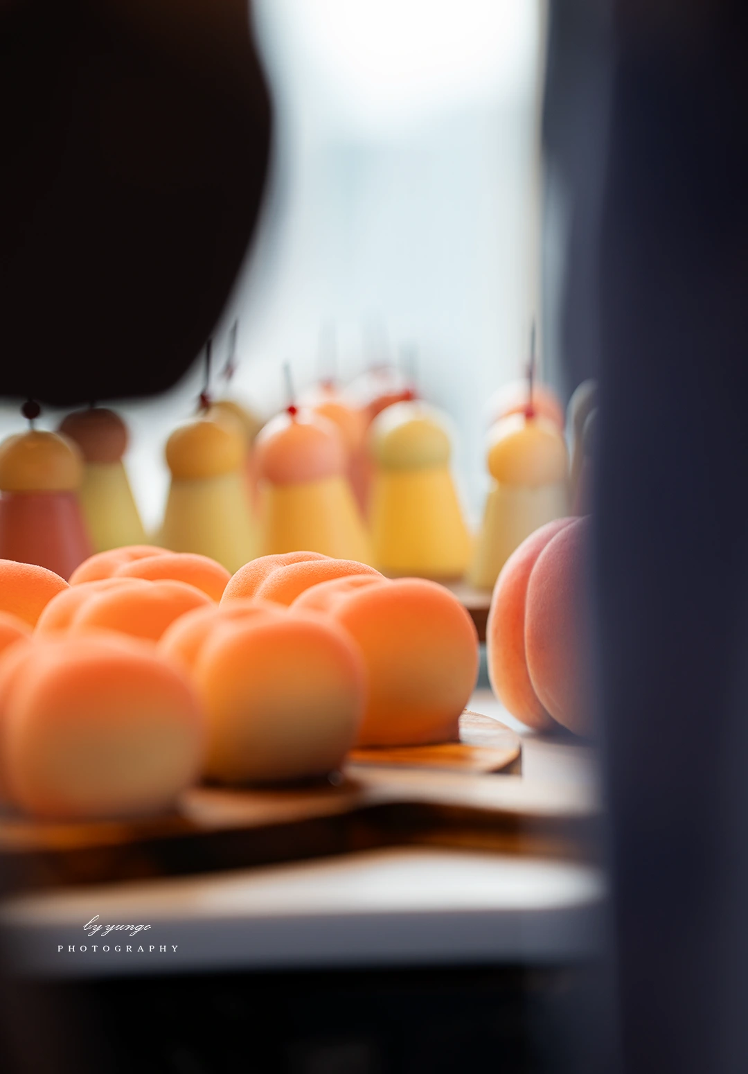 コンラッド大阪 「Craft Your Parfait」ピーチ&ヨーグルトスイーツビュッフェ