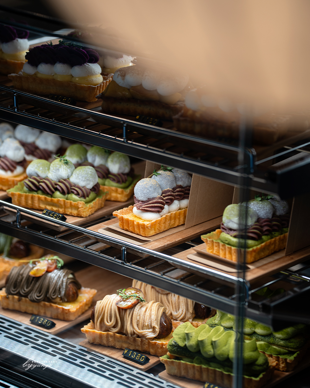 Hyde & Away 京都御所南店でタルトとお酒でカフェ時間