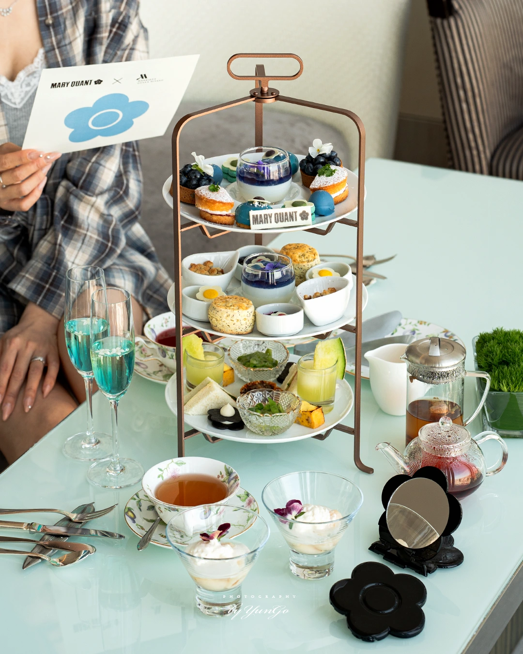 大阪マリオット都ホテル 「マリークワント」とのコラボレーションアフタヌーンティー"Sky Bloom Afternoon Tea"
